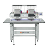 Ricoma Stickmaschine RiCOMA MT-1502-7S das Logo und zeigt mit Graue Farbe von Logo oben und unten mit Orange Graue Logo und Schöne Design stickerei